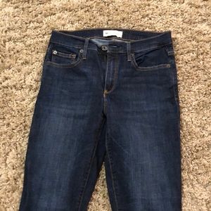 Gap True Skinny Jeans